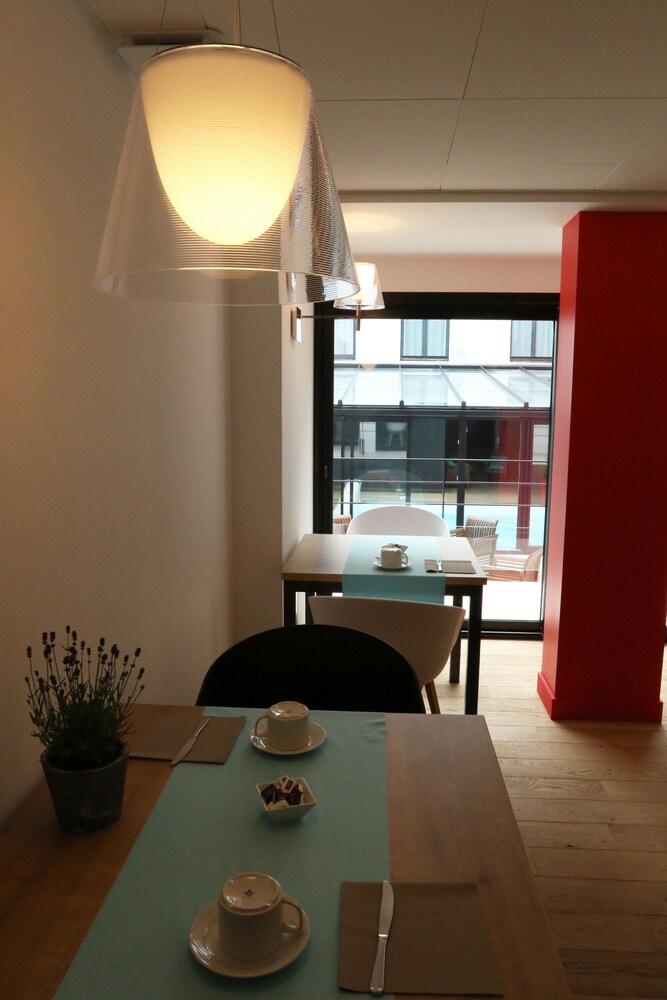 Hotel Le Cornouaille & 3*